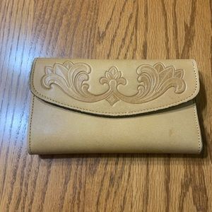 Vintage Baronet leather wallet.